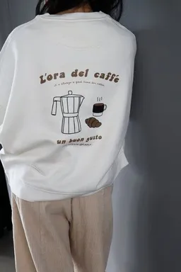 Kultgut Kultgut NEW Fair & Vegan/ Flauschiger Oversize Sweater / Caffé – Produktbild 1 von 1