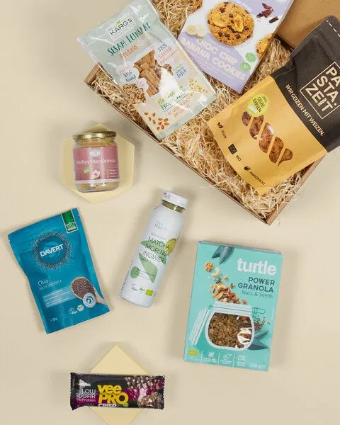 Vegan Box Vegan Box Geschenkbox Active – Produktbild 2 von 2