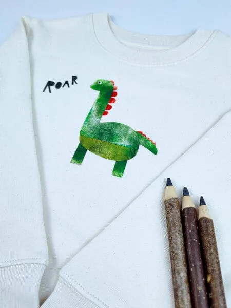 MelaDi Meladi Kinder Sweater aus Biobaumwolle - Dino auf Natural Raw, Natural white, – Produktbild 2 von 5
