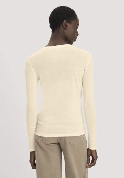 hessnatur hessnatur Longsleeve Slim aus Bio-Schurwolle und TENCEL Lyocell, Vanille, – Produktbild 2 von 4