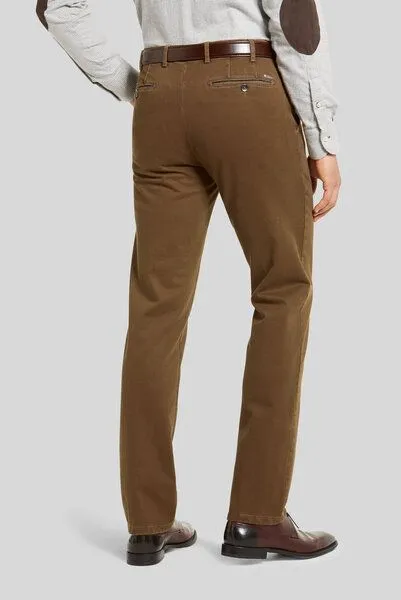 Meyer MEYER SUPER STRETCH DOUBLE-DYE BAUMWOLLCHINO, Gelb (karamell), – Produktbild 3 von 4