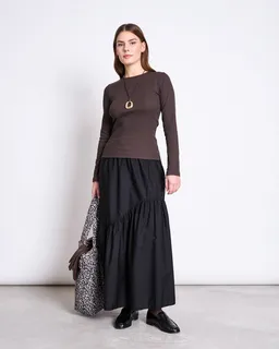 JAN N JUNE JAN 'N JUNE Damen vegan Longsleeve Rippe Rava Schlammbraun – Produktbild 1 von 1