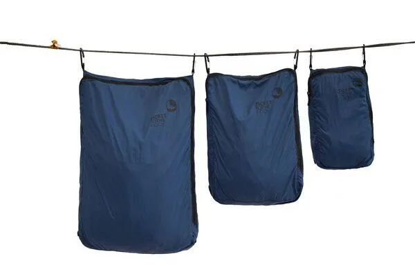 Ticket to the Moon Ticket to the Moon Packwürfel "Travel Cube Set" upcycled, Navy blau (ultraleicht), – Produktbild 1 von 4