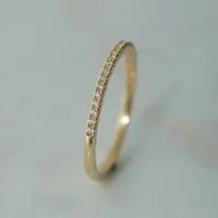 BELLYBIRD Jewellery BELLYBIRD Jewellery Ring - funkelnder Bandring Zirkonia, Silber 925, vergoldet – Produktbild 1 von 1
