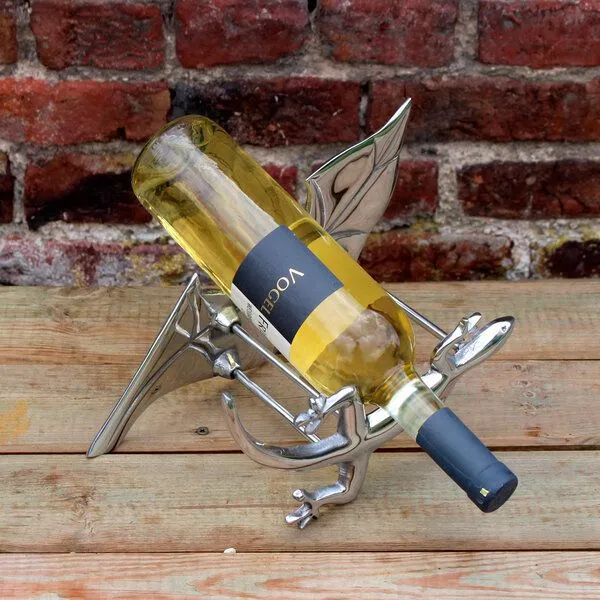 Mitienda Shop Mitienda Shop Weinflaschenhalter aus Zinn "Iguana" – Produktbild 3 von 3