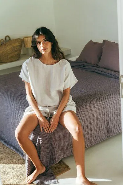 AmourLinen AmourLinen Kurzarm-Pyjama-Set CLOUD NINE, Creme, – Produktbild 4 von 4