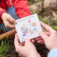 Die Stadtgärtner Die Stadtgärtner 5 Stecklinge in Stiftform | Saatsticks zum Einpflanzen & Wachsen lassen | Mit Wildblumen-Saatgut veredelt | Kreative Aufmerksamkeit für Kinder & Familien rund um Schule & Schulalltag – Produktbild 1 von 1