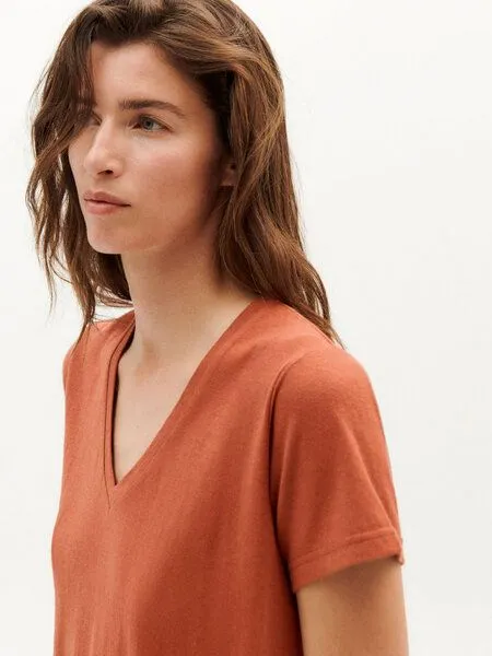 thinking mu thinking mu T-Shirt - Hemp Clavel - aus Hanf & Bio-Baumwolle, Rot (clay red), – Produktbild 3 von 3