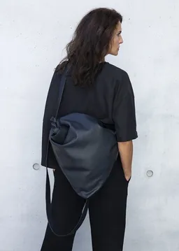 KATHRIN HEUBECK KATHRIN HEUBECK Wandelbare Rucksacktasche THE CONVERTIBLE – Produktbild 1 von 1