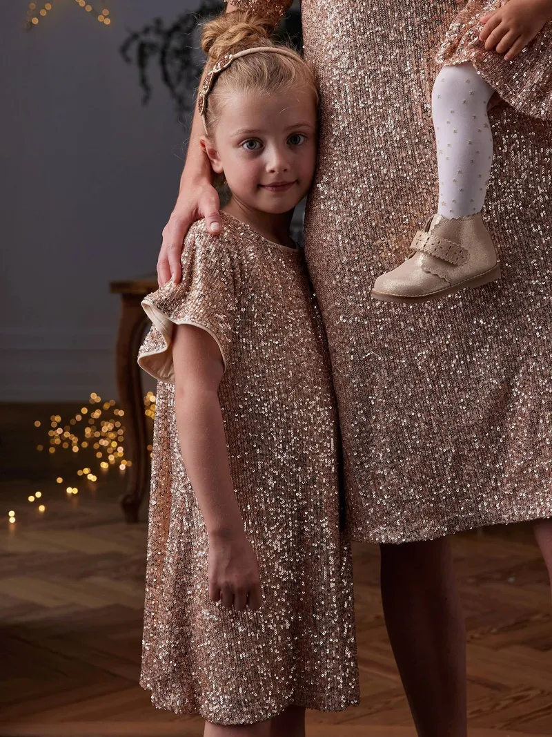 Vertbaudet Mädchen Festkleid mit Pailletten ene pailletten capsule, Goldene pailletten capsule, – Produktbild 1 von 3