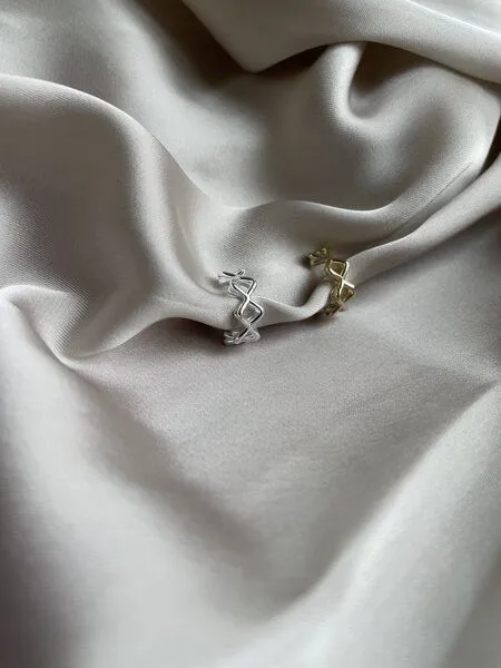 noemvri fashion label noemvri fashion label Lynn earcuff, Gold, – Produktbild 2 von 4