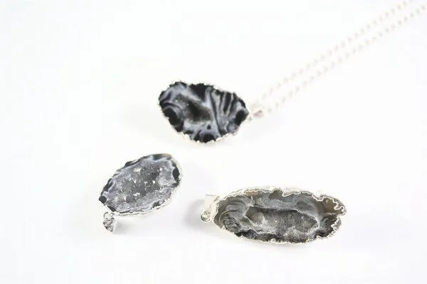 Crystal and Sage Crystal and Sage Achat Halskette mit Achathöhle, Silber, – Produktbild 2 von 3