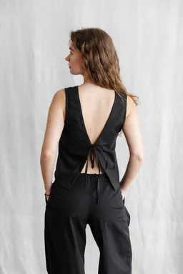 Jyoti - Fair Works Jyoti - Fair Works Bio-Baumwoll Top Osra – Produktbild 1 von 1