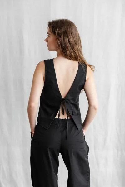 Jyoti - Fair Works Jyoti - Fair Works Bio-Baumwoll Top Osra, Schwarz, – Produktbild 1 von 4