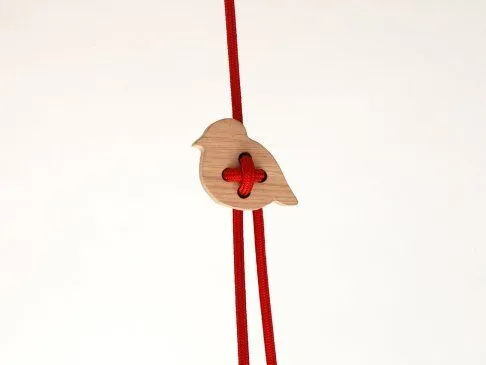 werkvoll by Lena Peter werkvoll by Lena Peter Nachhaltige Holz Kinder Schaukel FREI, Rot, – Produktbild 6 von 8
