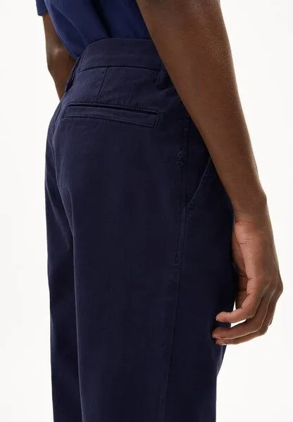 ARMEDANGELS ARMEDANGELS AASTER Herren Chino Hose aus Bio-Baumwoll Mix, Night sky, – Produktbild 2 von 3