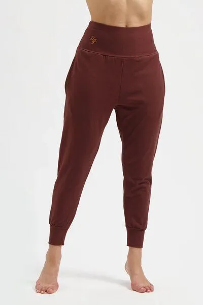 Urban Goddess Urban Goddess Bhumi Loose Fit Yoga Hose, Marron (braun), – Produktbild 1 von 4