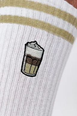 Coffee Fashion Coffee Fashion Latte Macchiato | Bestickte Bio Baumwoll Socken – Produktbild 1 von 1