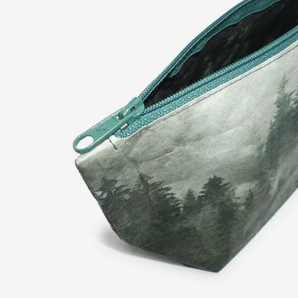 paprcuts paprcuts Kosmetiktasche, Foggy morning (grün), – Produktbild 4 von 4