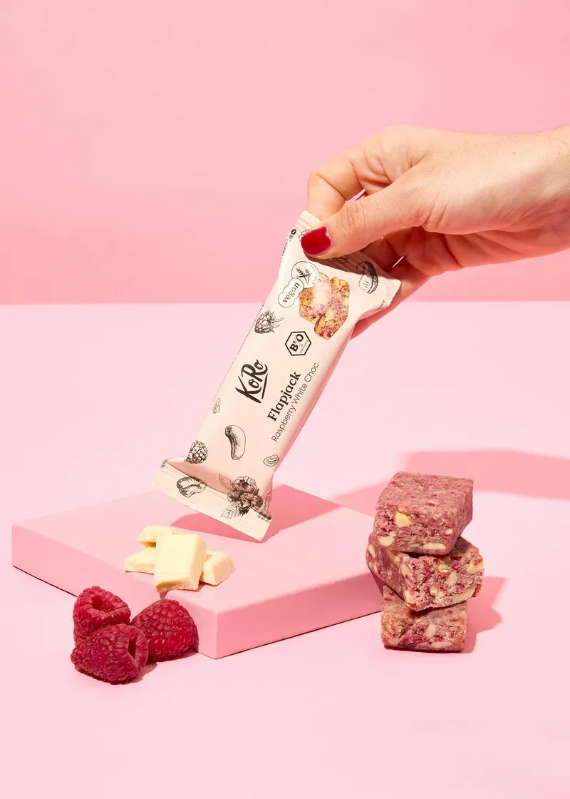 KoRo Bio Oat Bar Raspberry White Choc 60 g – Produktbild 3 von 5