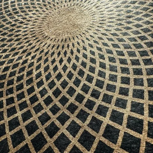 Veskor Cassiopeia Veskor Cassiopeia LOTUS DER LIEBE Heilige Geometrie Linoldruck | 40 x 40 cm | Gold auf Schwarz – Produktbild 2 von 4