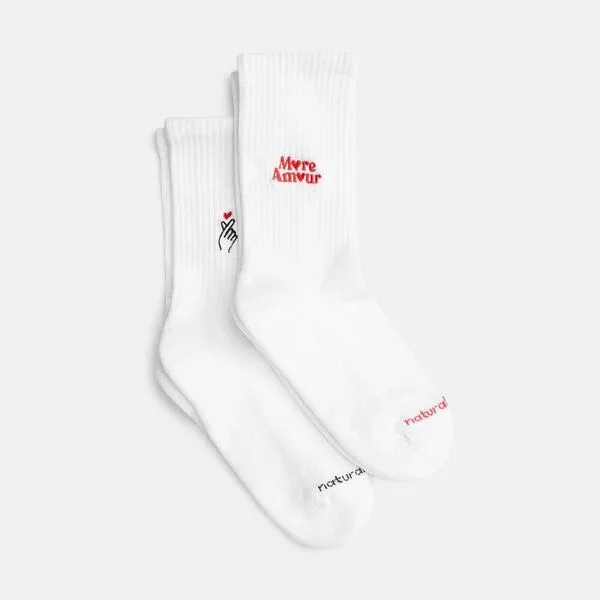 Natural Vibes Natural Vibes 2-Pack More Amour | Bio GOTS | Geschenkset | Weiße Tennissocken | Herz | Herren Damen Socken – Produktbild 3 von 4