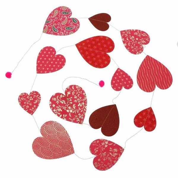 MoreThanHip MoreThanHip Dekorative Papiergirlanden aus handgeschöpftem Papier – Herzen, Sterne & Wimpel – Produktbild 2 von 8