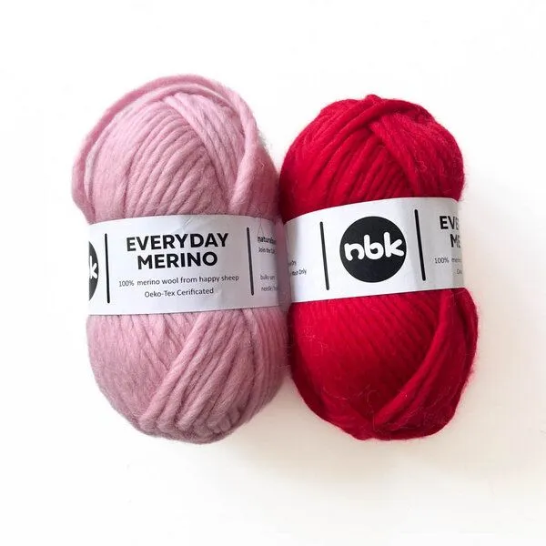 PANAPUFA PANAPUFA Merino-Seidengarn Wolle, Rot, – Produktbild 2 von 2