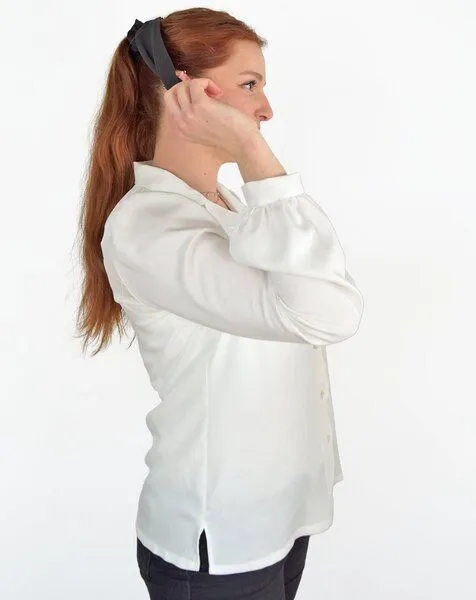 Aatise Aatise Umweltfreundliche Zyrase-Bluse aus weißem Ecovero mit Bischofsärmeln, Weiss, – Produktbild 2 von 4