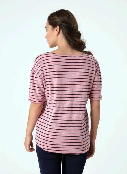 ORGANICATION ORGANICATION Gestreiftes T-Shirt mit 1/2 Arm und längerem Rückenteil, Strawberry ice & navy, – Produktbild 4 von 4