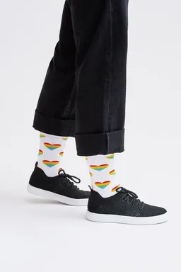 Natural Vibes Natural Vibes Herzen Rainbow Socken Bio GOTS | Bunte Socken | Herren Damen Socken – Produktbild 1 von 1