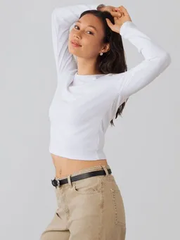 Honest Basics Honest Basics Damen Crop-Langarmshirt aus Bio- und recycelter Baumwolle – Produktbild 1 von 1