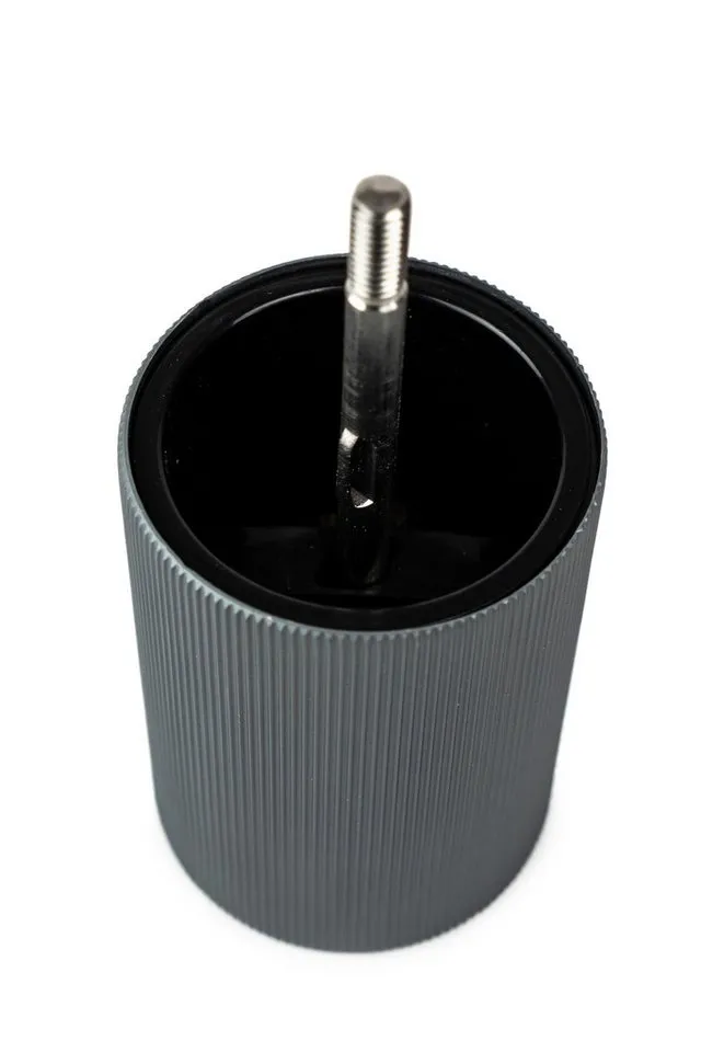 PEUGEOT Salz-/Pfeffermühle 12cm Carbon Alu Pfeffermühle Salzmühle Stahlmahlwerk LINE Manuell, Grau, – Produktbild 4 von 4