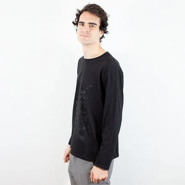 Spangeltangel Spangeltangel Langarm-Shirt "Sicherheitsnadeln", schwarz, Herren, Siebdruck, Schwarz, – Produktbild 3 von 4