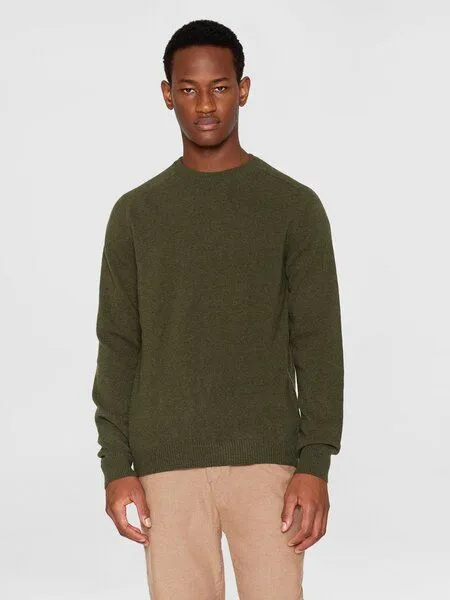 KnowledgeCotton Apparel KnowledgeCotton Apparel Strickpullover mit Rundhalsausschnitt aus Lammwolle, Gruen-forrest-night, – Produktbild 1 von 4