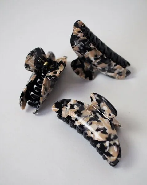 JAN N JUNE JAN N JUNE Machete Haarklammer Midi Claw aus Acetat, Abalone (schwarz/beige), – Produktbild 2 von 4