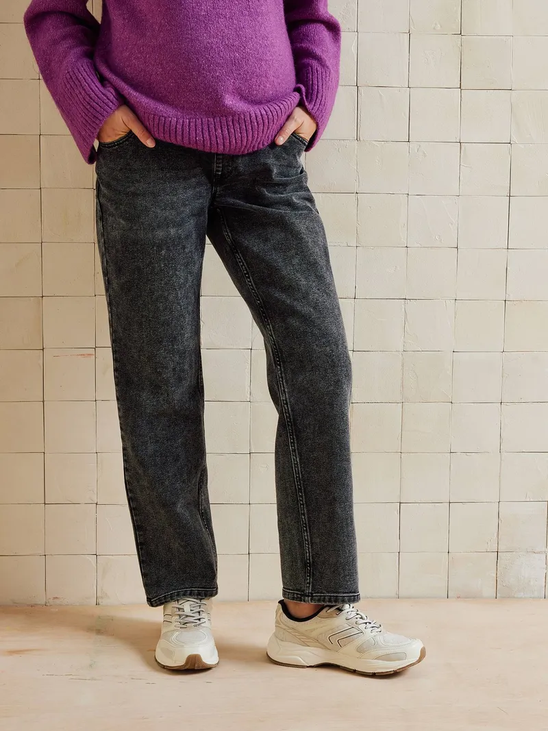 Vertbaudet Umstands-Jeans mit geradem Bein und nahtlosem Einsatz am Bauch, Grauer denim, – Produktbild 2 von 4