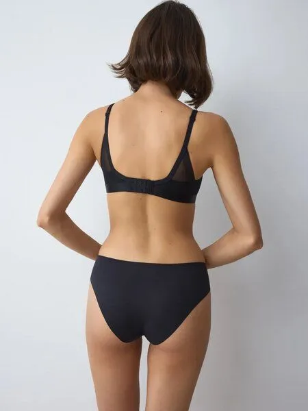 Triumph Triumph Taillenslip | Smart Invisible | nahtlose Mikrofaser, Schwarz, – Produktbild 2 von 4
