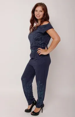 Peaces.bio - handbedruckte Biomode Peaces.bio - handbedruckte Biomode Modal-Edel-Jumpsuit "Gräserzauber" – Produktbild 1 von 1