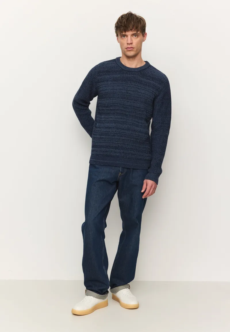 recolution Recolution Herren vegan Pullover Cress In Dunkelblau, Blau, – Produktbild 1 von 2