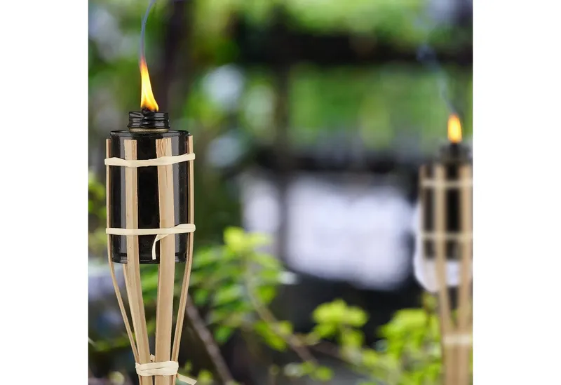 RELAXDAYS RELAXDAYS Gartenfackel 10er Set Gartenfackeln Bambus, Dekorative, stimmungsvolle Außenbeleuchtung für Garten und Events, Fackelöl, Gelblich-oranges Licht, Braun|schwarz, – Produktbild 2 von 5