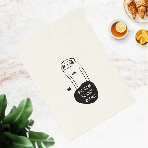 PepMelon Machst du den Abwasch mit mir? Faultier Geschirrtuch, 50 x 70 cm – Produktbild 2 von 4