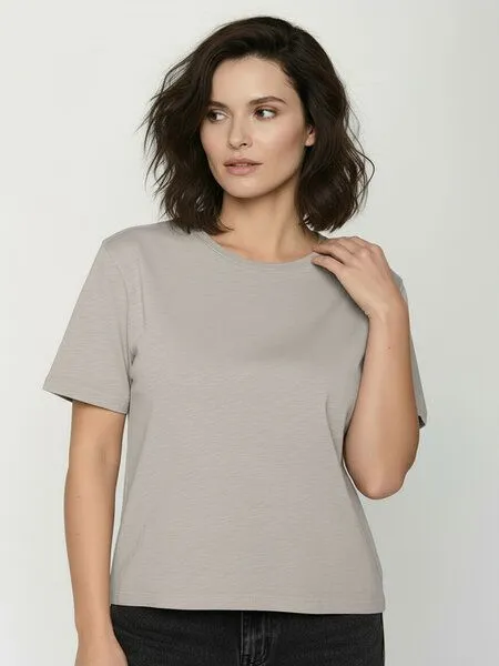 GreenBomb GREENBOMB Basic Nova - Kastiges T-Shirt aus Bio-Baumwolle / GOTS / Fair & Vegan, Grau (sandstone), – Produktbild 2 von 4