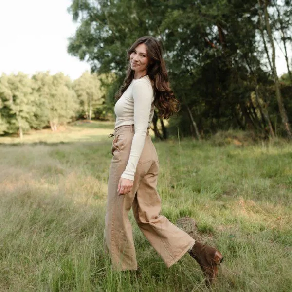 NORDLICHT NORDLICHT Damen Hose LYKKE aus fester Bio-Baumwolle, Hellbraun (braun), – Produktbild 4 von 4