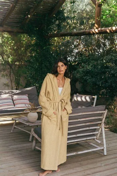 AmourLinen AmourLinen Waffel-Bademantel aus Leinen für Damen, Senfgelb, – Produktbild 2 von 4