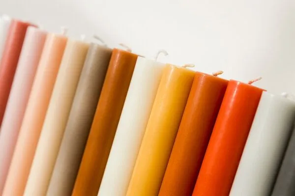 Originalhome Originalhome Gute Stabkerzen für bewusste Geschenke - paraffinfrei & vegan, Gelb, – Produktbild 2 von 2