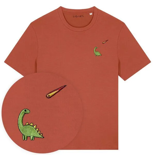 LIGARTI Besticktes T-Shirt – Charlie der Dino – LIGARTI Tiermanufaktur, Terracotta, – Produktbild 1 von 4