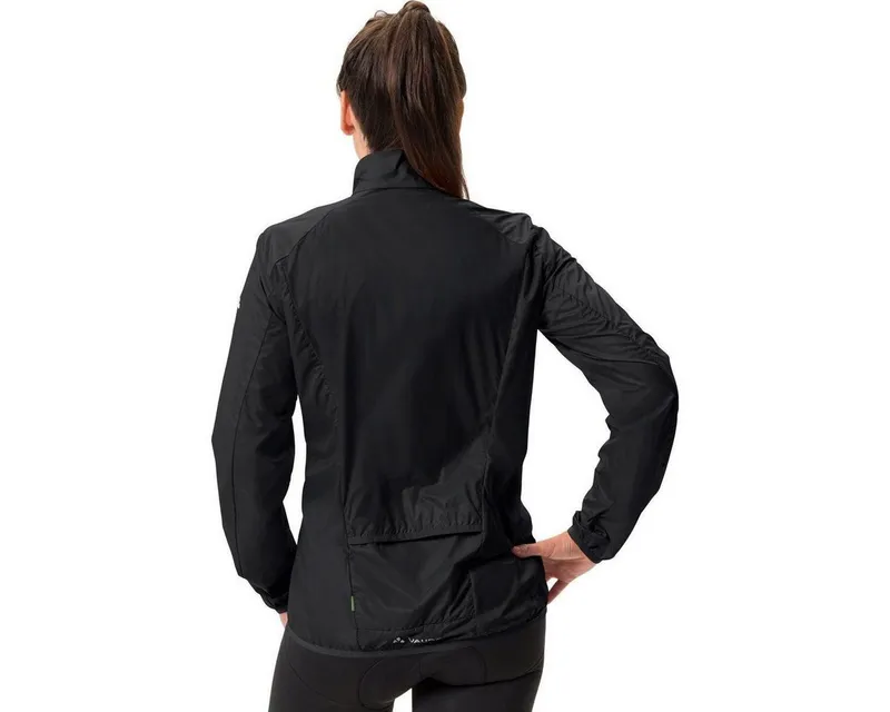 Vaude Vaude Fahrradjacke Women's Matera Air Jacket Leichte Damen-Windjacke für Radsport, wind- und wasserabweisend, Schwarz, – Produktbild 3 von 4