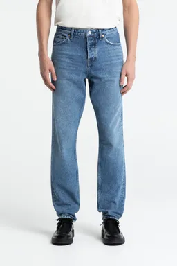 Kings Of Indigo Kings of Indigo Herren vegan Jeans Sushan Mid Denim Blau – Produktbild 1 von 1