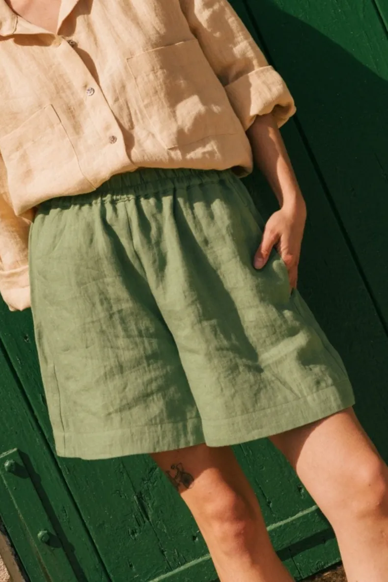 AmourLinen AmourLinen Damen vegan Shorts Betty Klassisch Matcha Grün, Grün, – Produktbild 2 von 2